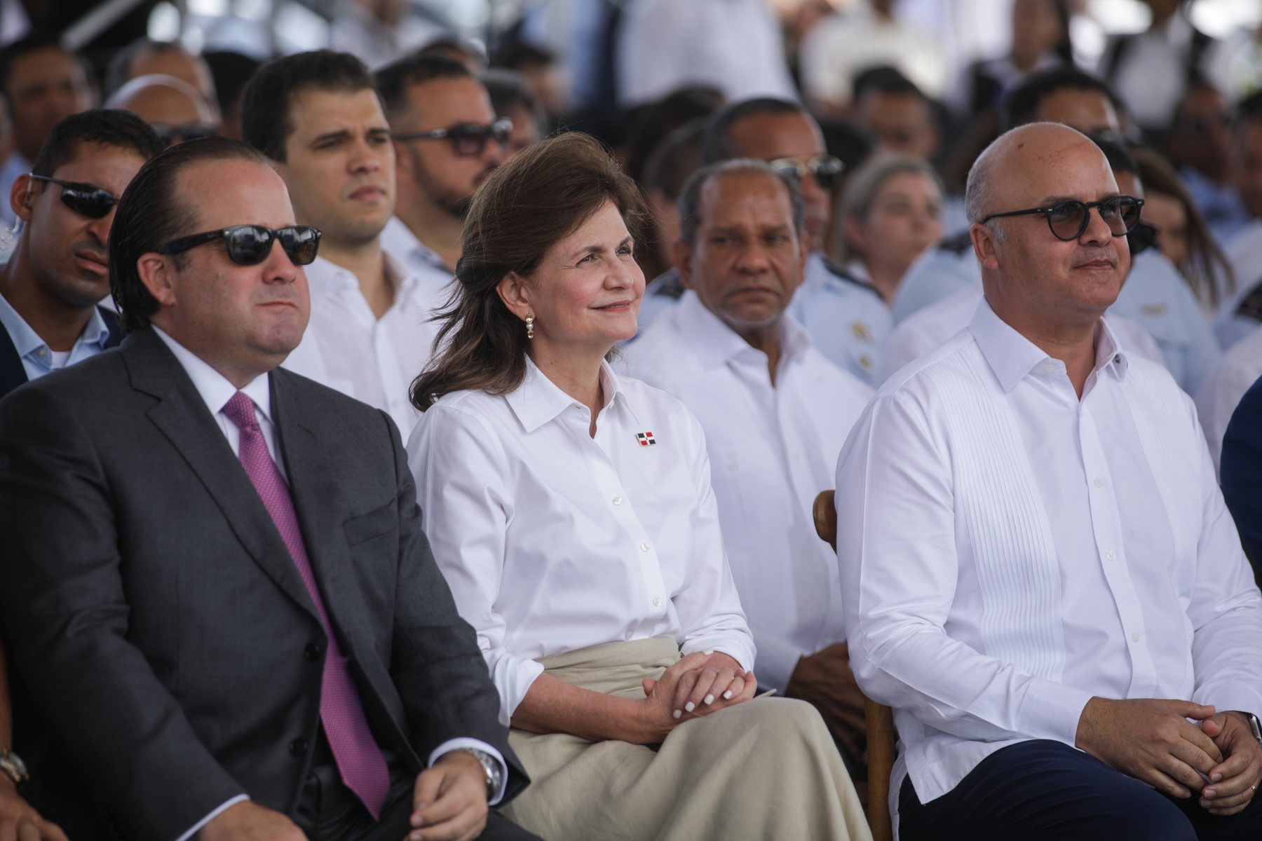 Pareja en jardín